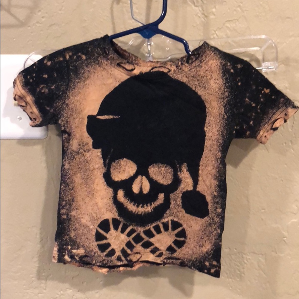 🔴SOLD🔴 Skull tee - Christmas